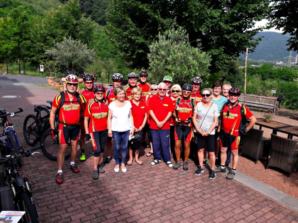 Jahrestour der Radsportfreunde im Lahntal